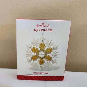 Hallmark Keepsake Gold and White Snowflake Ornament